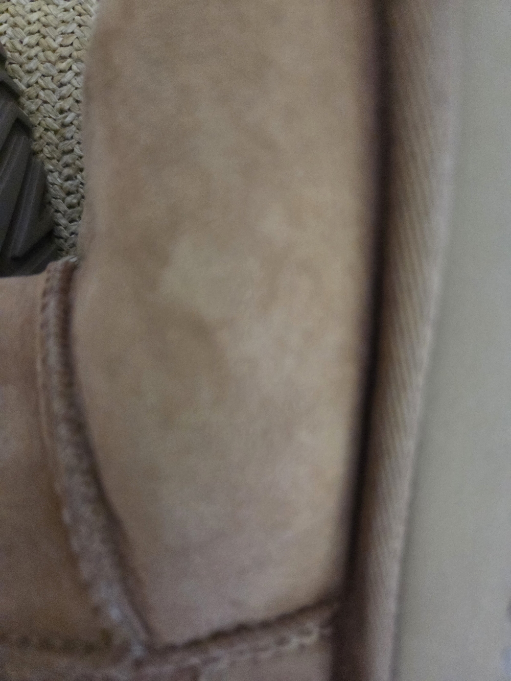 UGG Classic Mini Shearling Boot - Chestnut - Picture 9 of 9